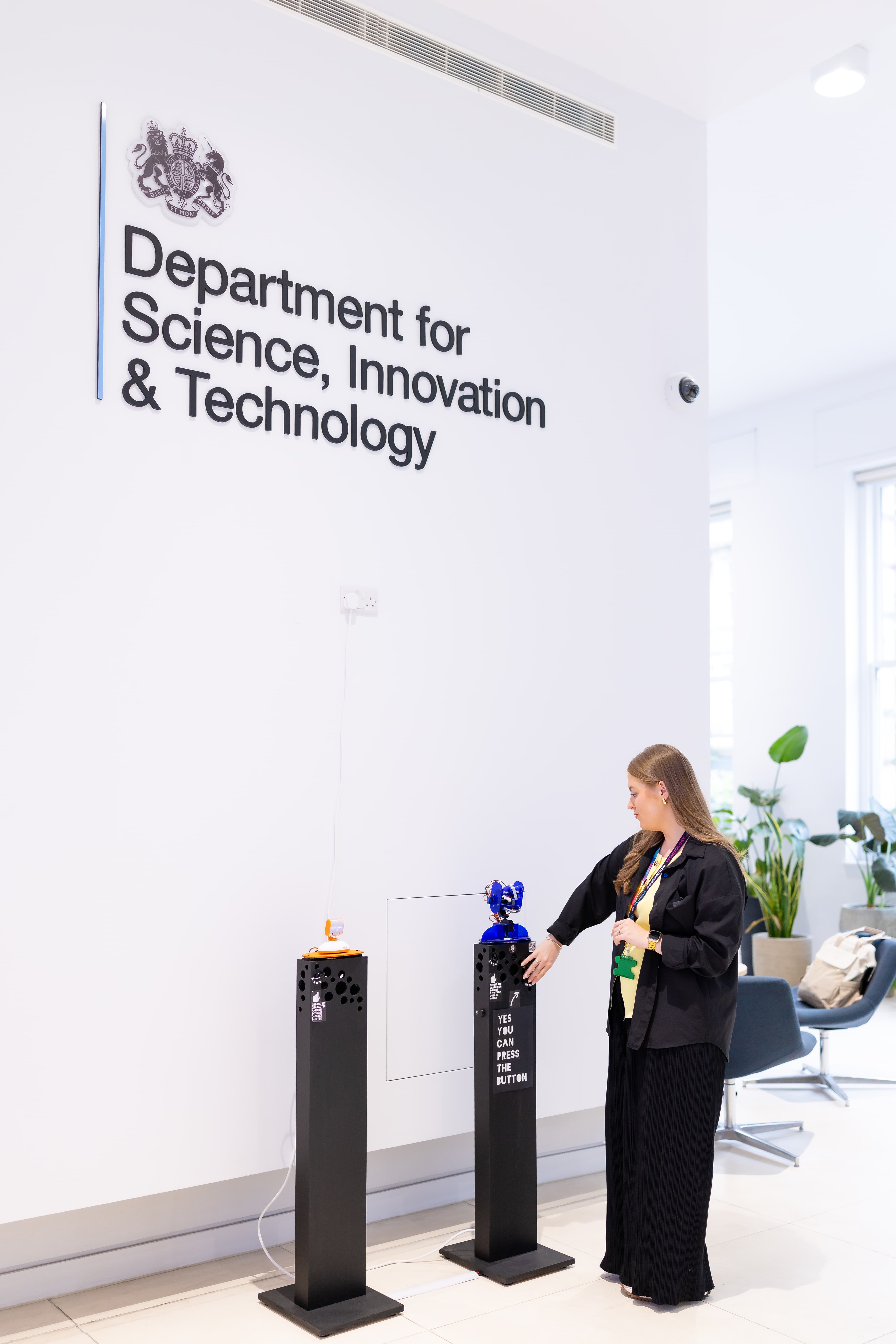 Bringing Characters to Life: Ohbot & Picoh at DSIT HQ, Whitehall